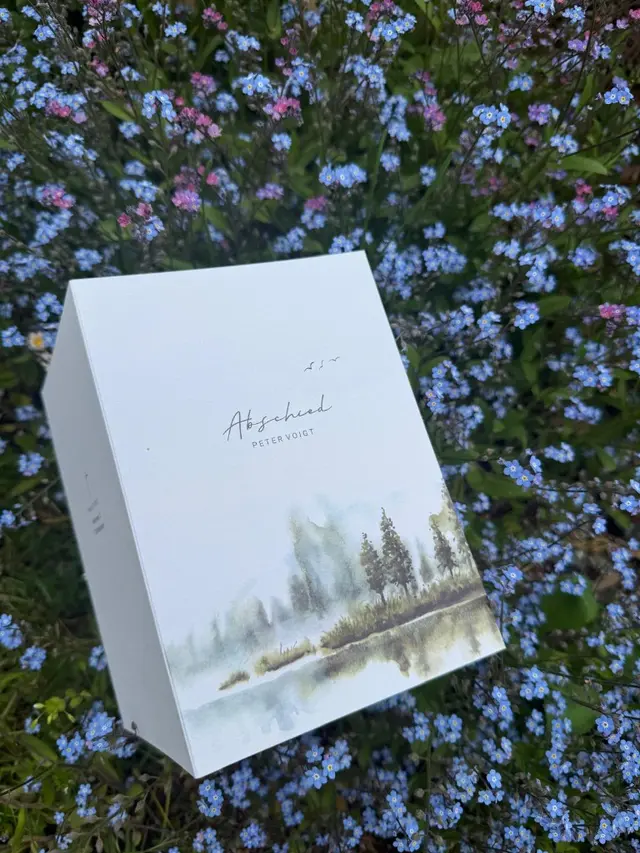 Individuell gestaltete Partezettel-Box mit Aquarellmotiv für Peter Voigt